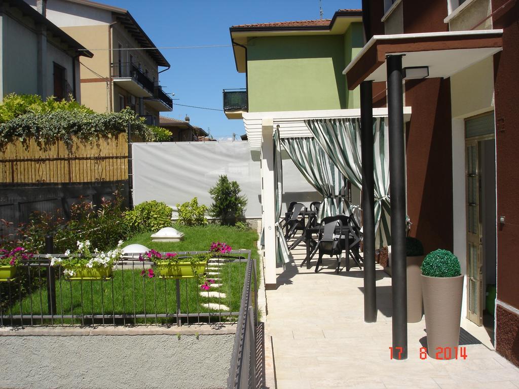 Blau Vacanze เปสเคียรา เดล การ์ดา ภายนอก รูปภาพ